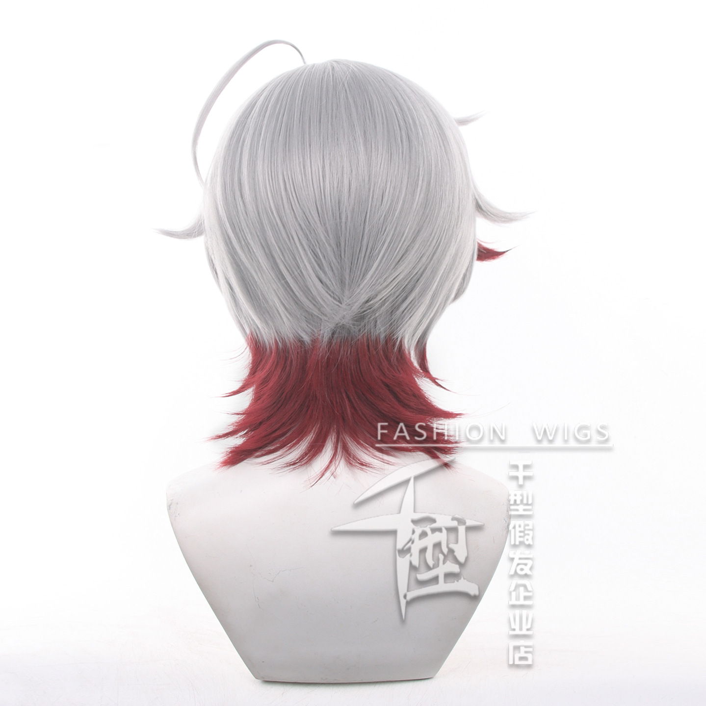В наличии: Парик для косплея И – обзор и цена Synthetic Wigs